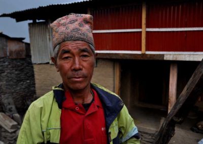Barpak, Damiram Gurung che ha perso la figlia nel terremoto