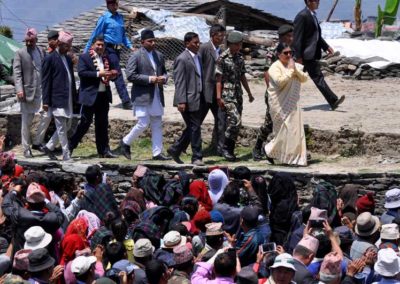 Barpak, il presidente Bidhya Bandari nel primo anniersario del terremoto