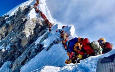 EVEREST, LE CODE, IL BUSINESS, IL PERICOLO