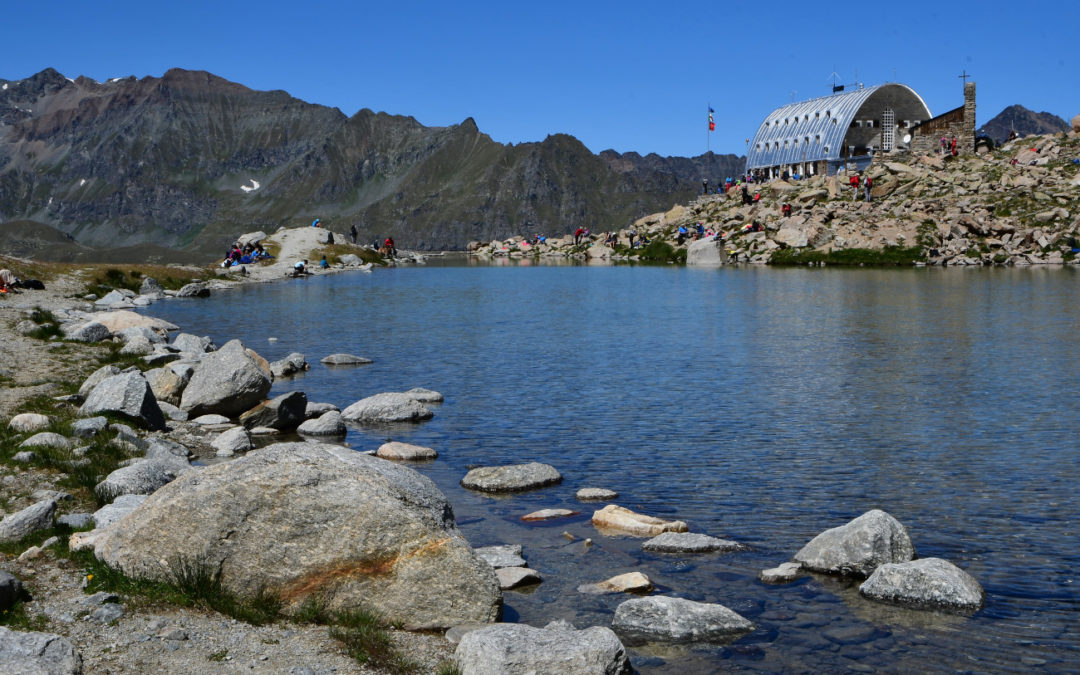 DA PONT AL RIFUGIO VITTORIO EMANUELE II (PARCO DEL GRAN PARADISO, VALLE D’AOSTA)