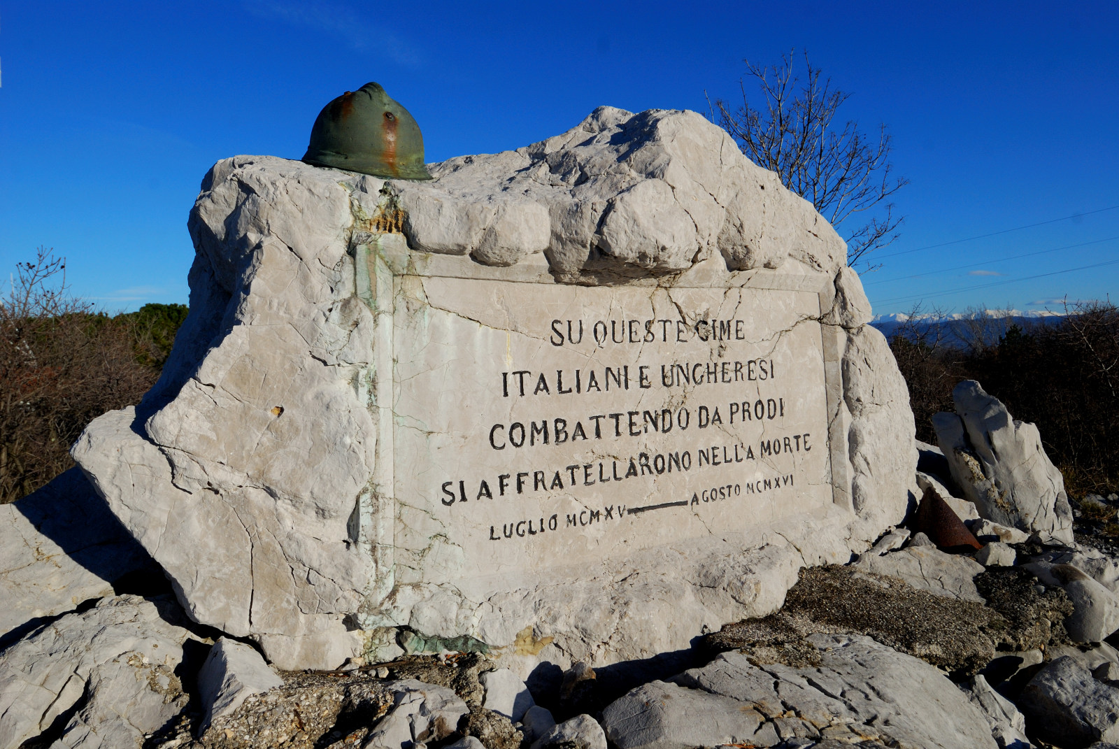 MONTE SAN MICHELE SUI CAMPI DI BATTAGLIA DEL CARSO FRIULI