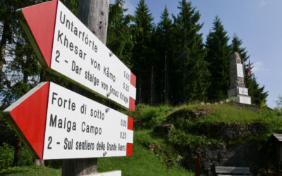 DA LUSERNA AL FORTE LUSERNA E A MALGA MILLEGROBBE (ALTOPIANI TRENTINI/ALPE CIMBRA, TRENTINO)